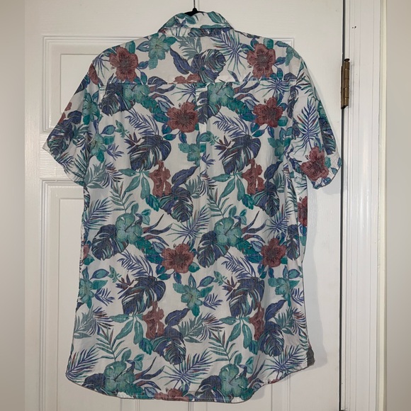 Free Planet Tropical Button Down Shirt Size Mens Large. - Picture 4 of 4